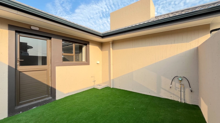 4 Bedroom Property for Sale in Dana Bay Western Cape